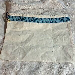 Protective storage bag